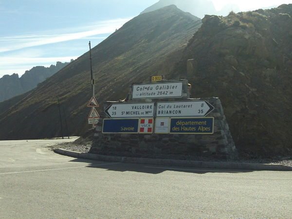 route des grandes alpes